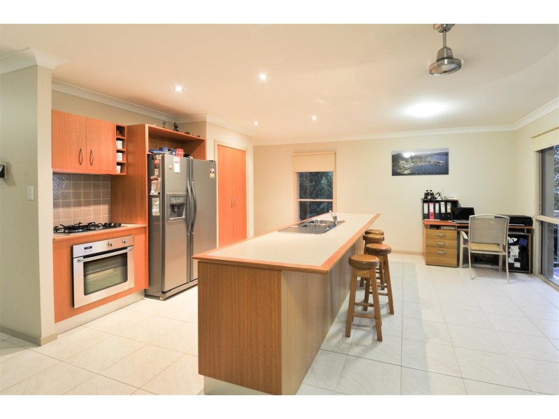 13 Wills Court, Cannonvale QLD 4802