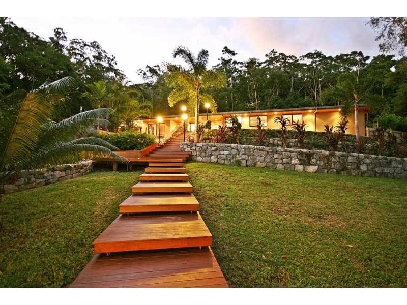 273 Shute Harbour Road, Mount Julian QLD 4800