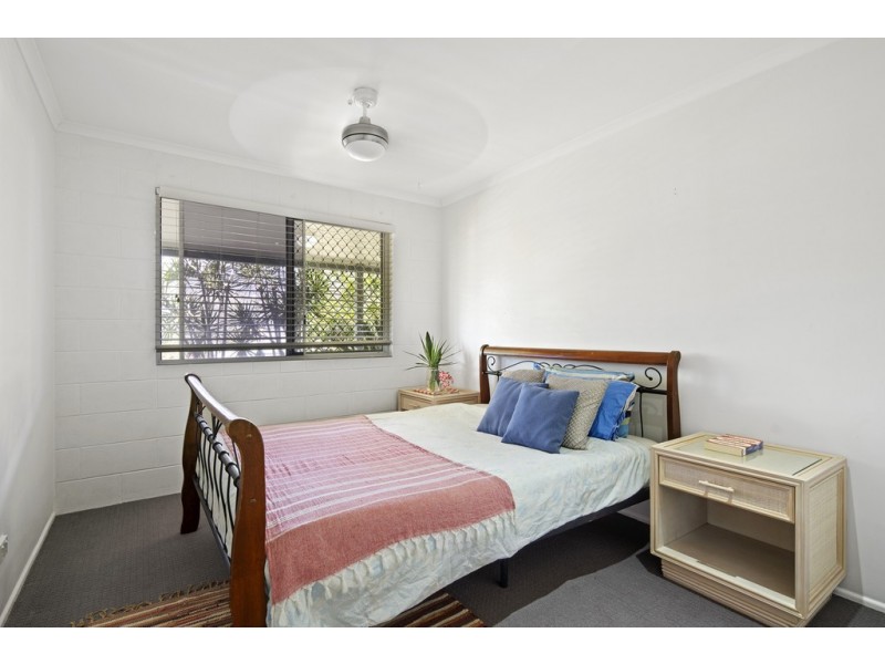 6 Grace Avenue, Cannonvale QLD 4802