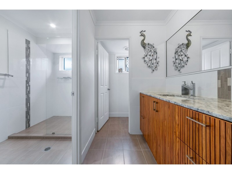 1 Teague Terrace, Cannonvale QLD 4802