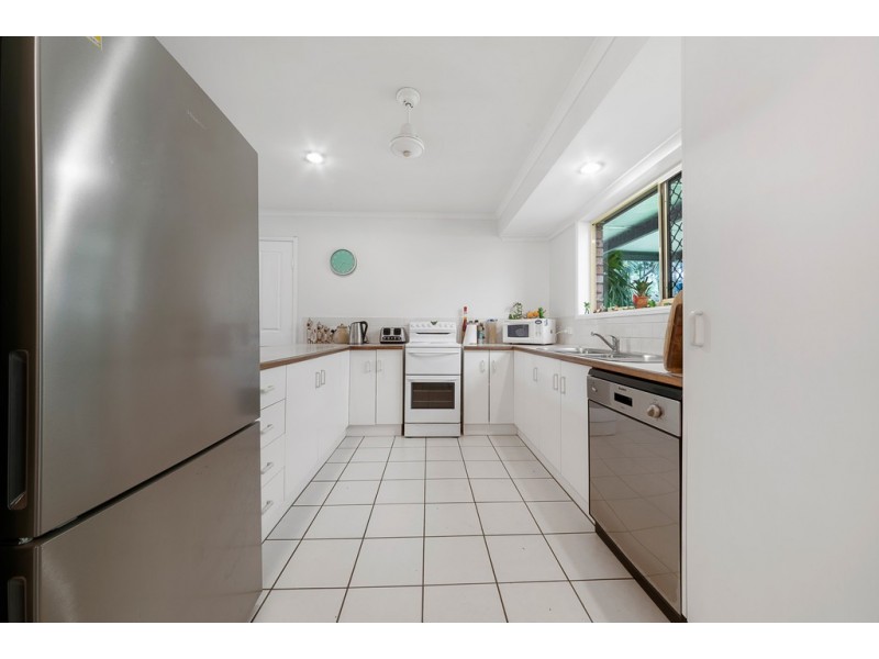 1 Teague Terrace, Cannonvale QLD 4802