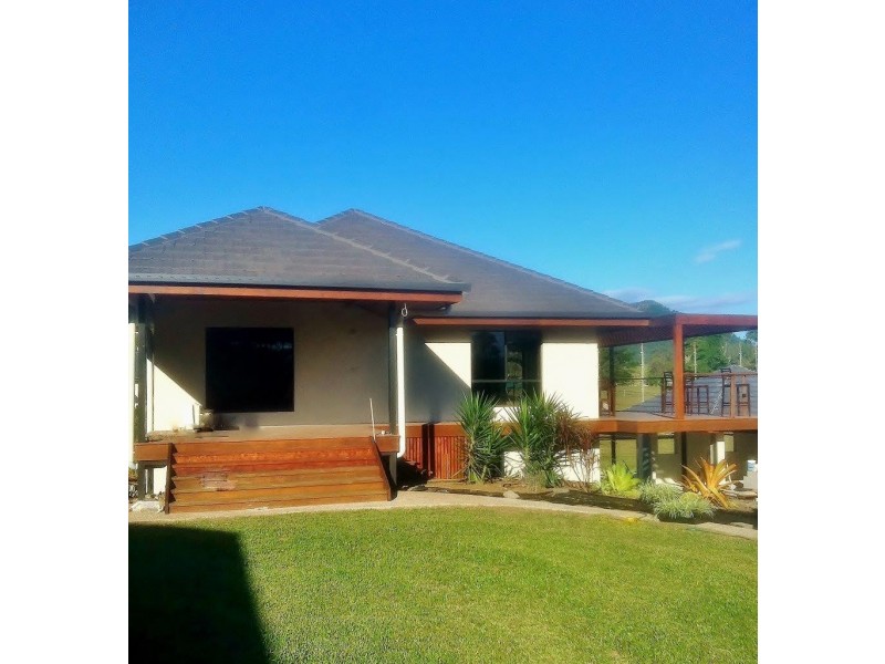 104 Windermere, Cannonvale QLD 4802