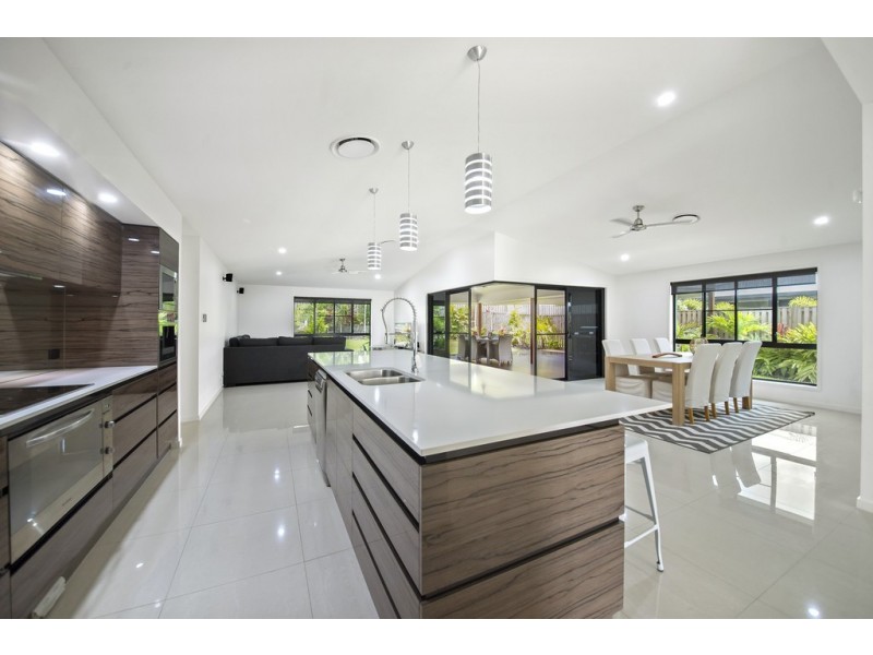 9 Spyglass Road, Cannon Valley QLD 4800