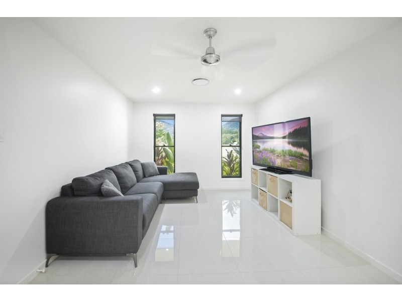 9 Spyglass Road, Cannon Valley QLD 4800