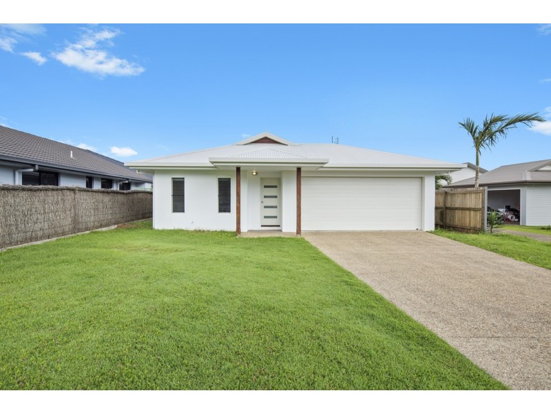15 Waite Creek Court, Cannonvale QLD 4802