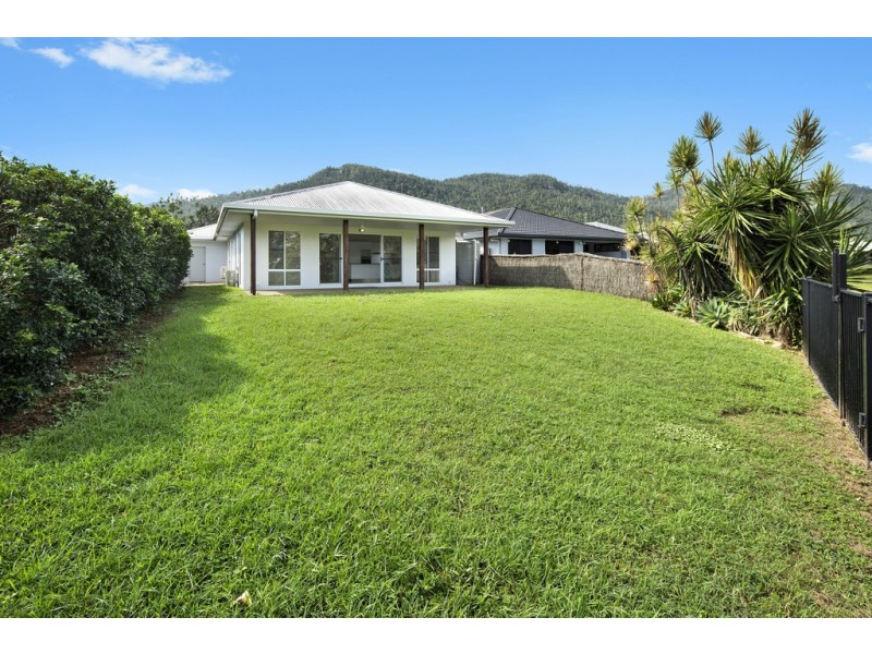 15 Waite Creek Court, Cannonvale QLD 4802