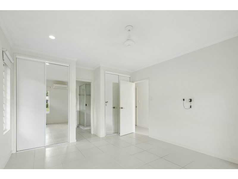 15 Waite Creek Court, Cannonvale QLD 4802
