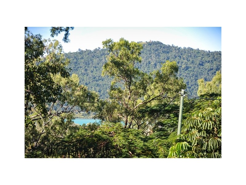 19 Lamond Street, Airlie Beach QLD 4802