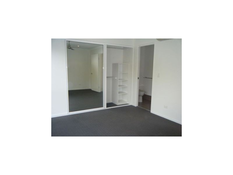 1/3 – 5 Seaview Drive, Airlie Beach QLD 4802