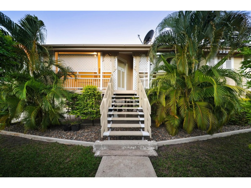 1and2/19 Chapman Street, Proserpine QLD 4800