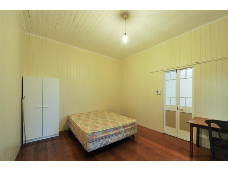 1and2/19 Chapman Street, Proserpine QLD 4800