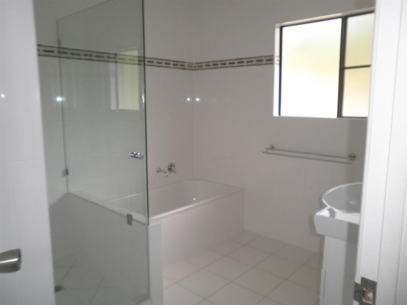 20 Tropic Road, Cannonvale QLD 4802