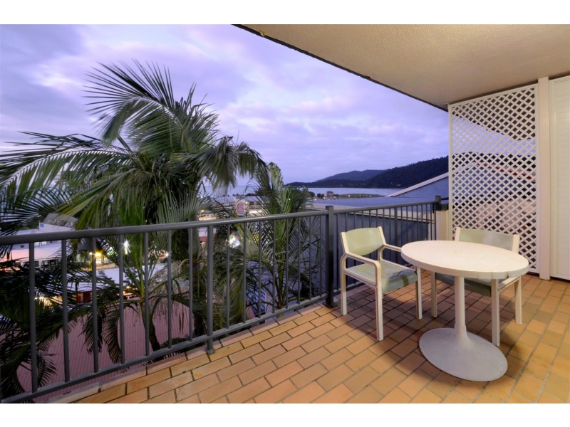 9and9A/5 Golden Orchid Drive, Airlie Beach QLD 4802