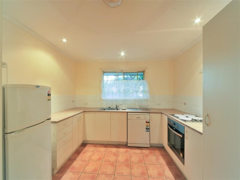 1/10 Erromango Drive, Jubilee Pocket QLD 4802