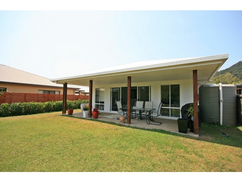 15 Waite Creek Court, Cannonvale QLD 4802