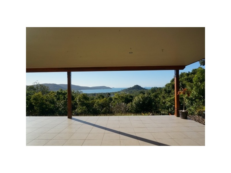 58 Ridgeview Road, Cannonvale QLD 4802