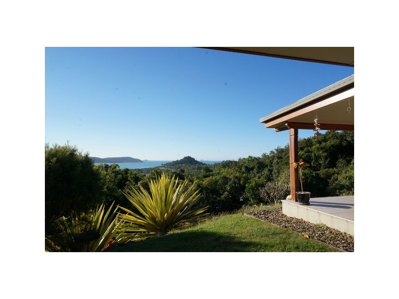 58 Ridgeview Road, Cannonvale QLD 4802