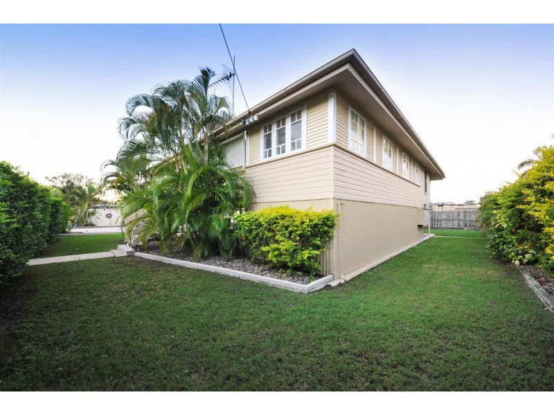 2/19 Chapman Street, Proserpine QLD 4800