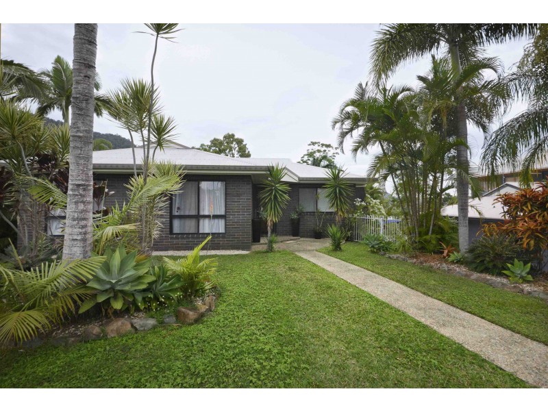18 Panoramic Court, Cannonvale QLD 4802