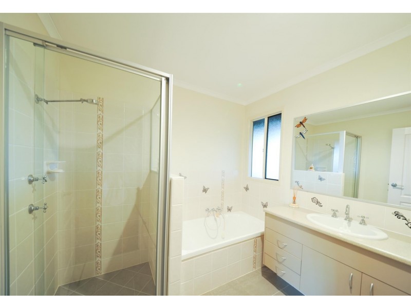 702 Midge Point Road, Bloomsbury QLD 4799