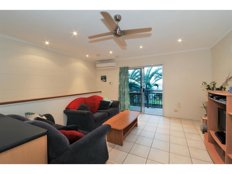 3/1A Pleasant Drive, Cannonvale QLD 4802