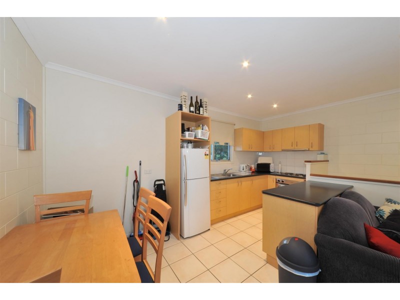 3/1A Pleasant Drive, Cannonvale QLD 4802