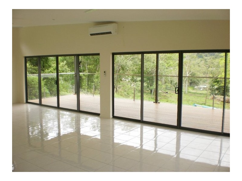 37 Beth Court, Cannonvale QLD 4802