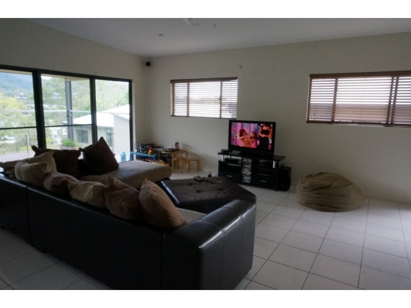 37 Beth Court, Cannonvale QLD 4802