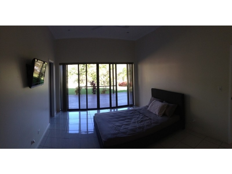 37 Beth Court, Cannonvale QLD 4802