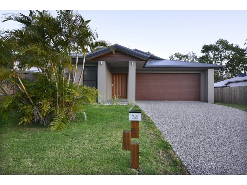 34 Twin Creek Court, Cannonvale QLD 4802