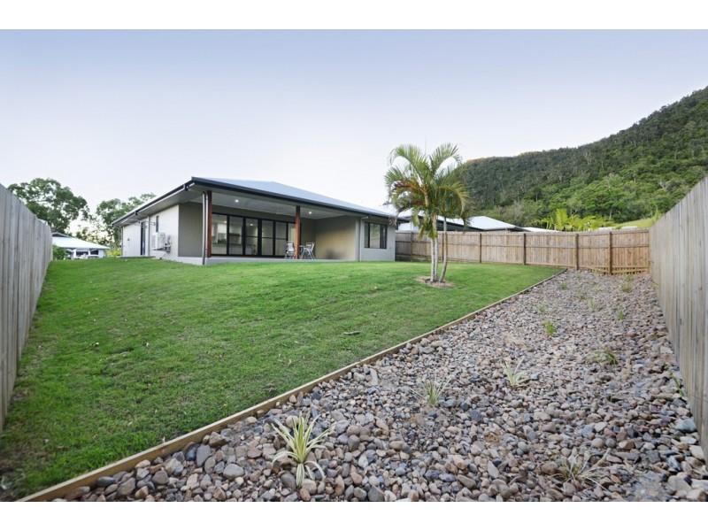 34 Twin Creek Court, Cannonvale QLD 4802