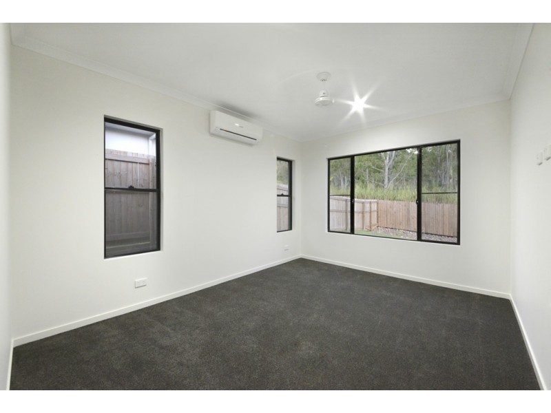 34 Twin Creek Court, Cannonvale QLD 4802