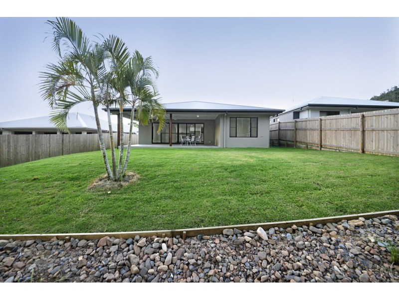 34 Twin Creek Court, Cannonvale QLD 4802