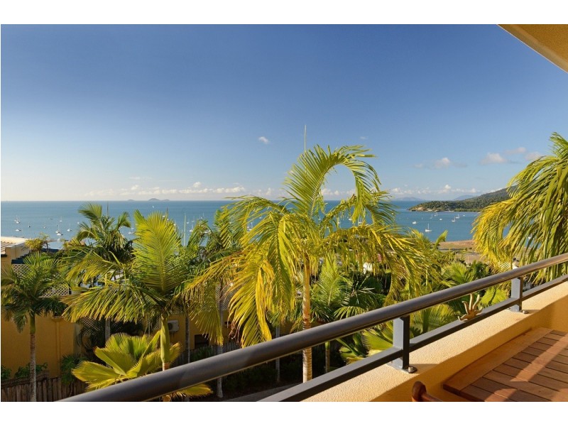 9/16 Golden Orchid Drive, Airlie Beach QLD 4802