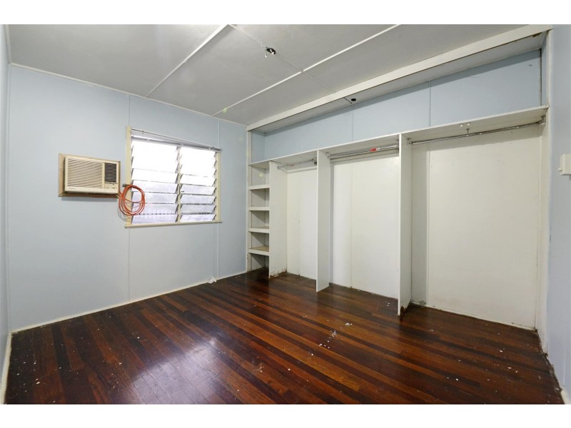 172 Shute Harbour Road, Cannonvale QLD 4802