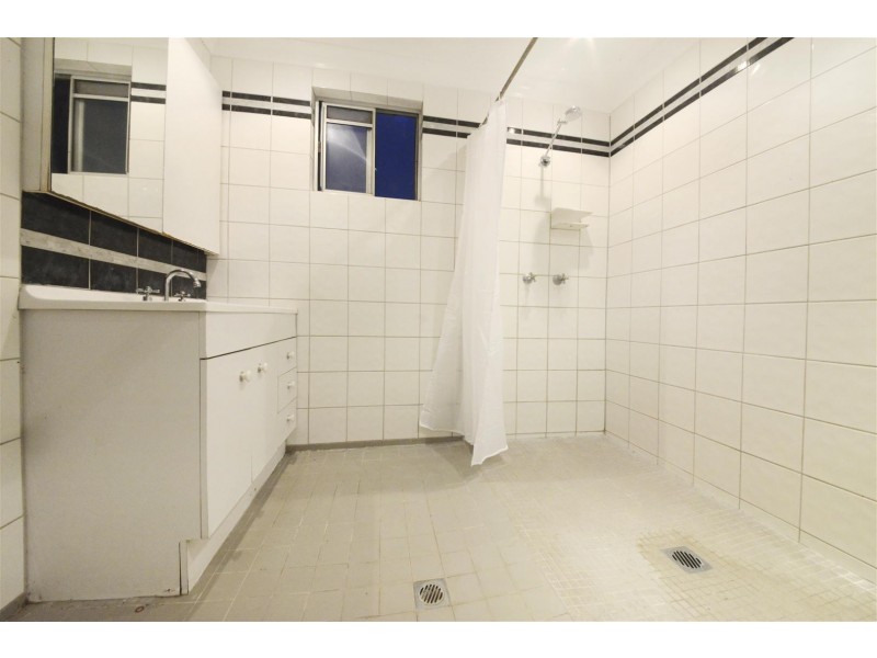 172 Shute Harbour Road, Cannonvale QLD 4802