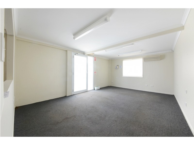 2 Waterson Way, Airlie Beach QLD 4802