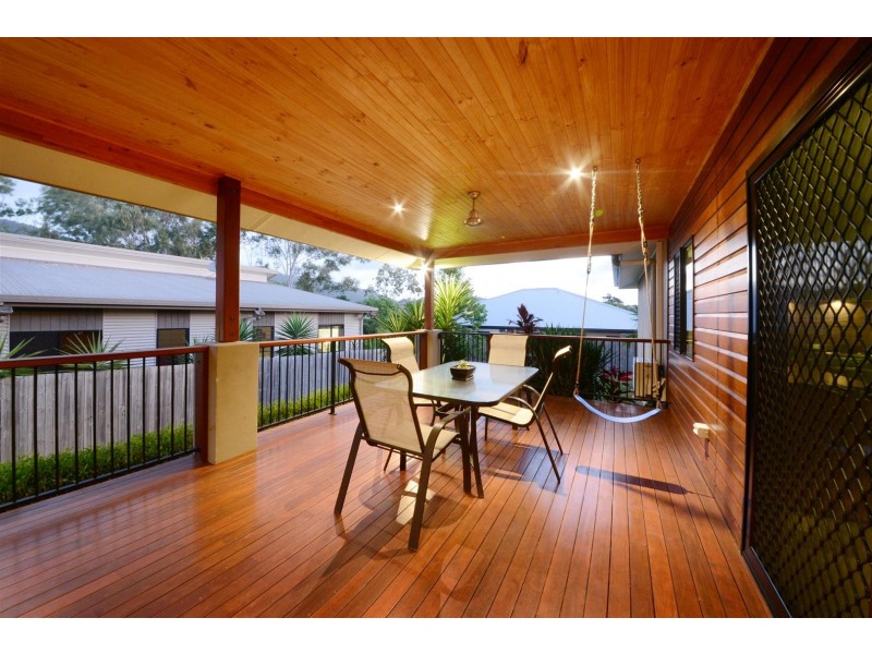 3 Jonquill Court, Cannonvale QLD 4802