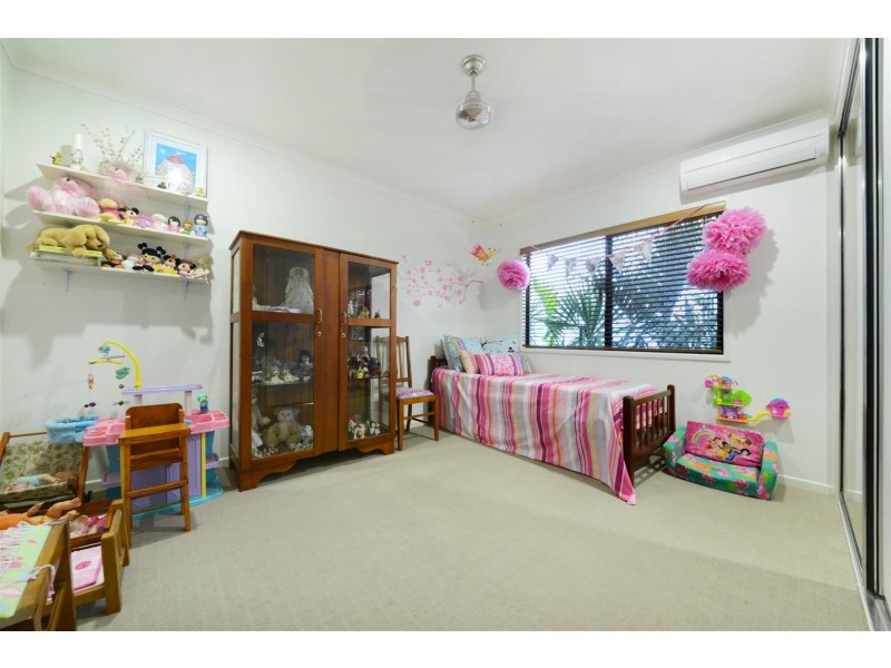 3 Jonquill Court, Cannonvale QLD 4802