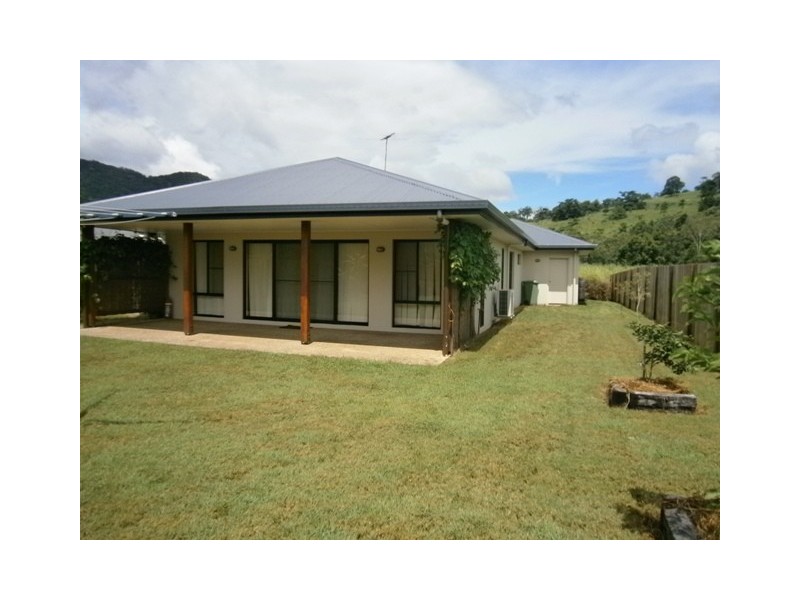 53 Parker Road, Cannonvale QLD 4802