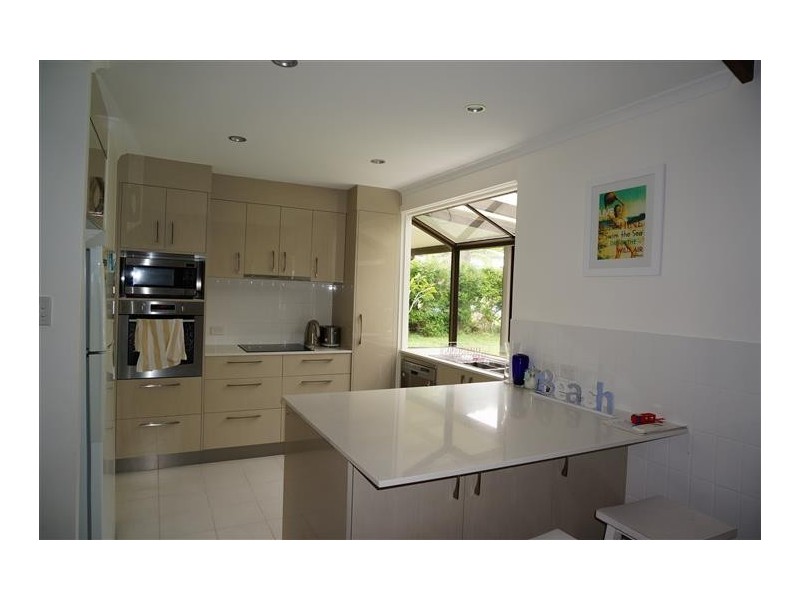 11 Wildlife Road, Jubilee Pocket QLD 4802