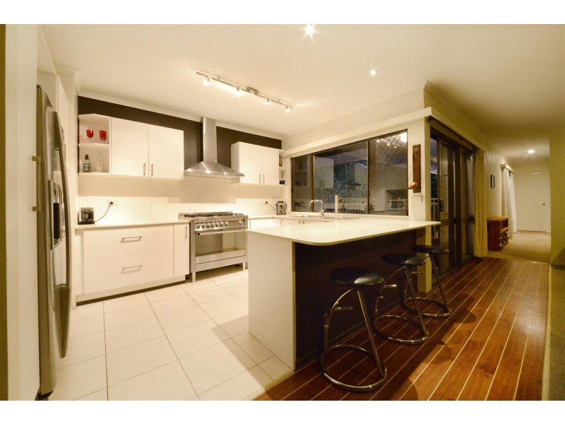 15 Maeva Street, Jubilee Pocket QLD 4802