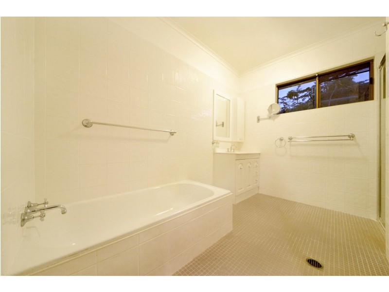 15 Maeva Street, Jubilee Pocket QLD 4802