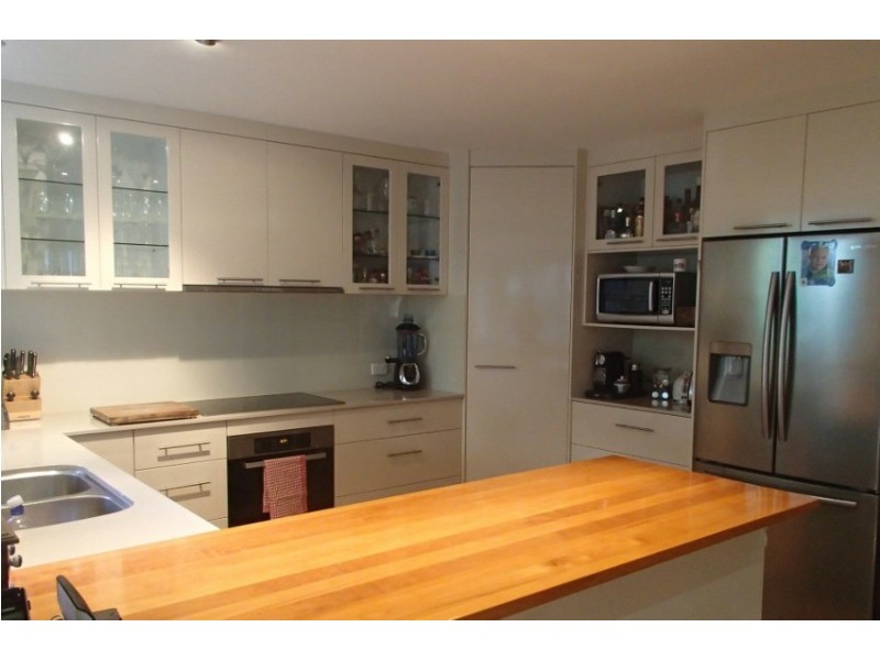 31 Eshelby Drive, Cannonvale QLD 4802