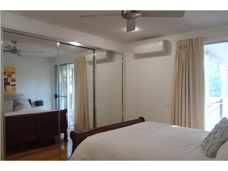 31 Eshelby Drive, Cannonvale QLD 4802