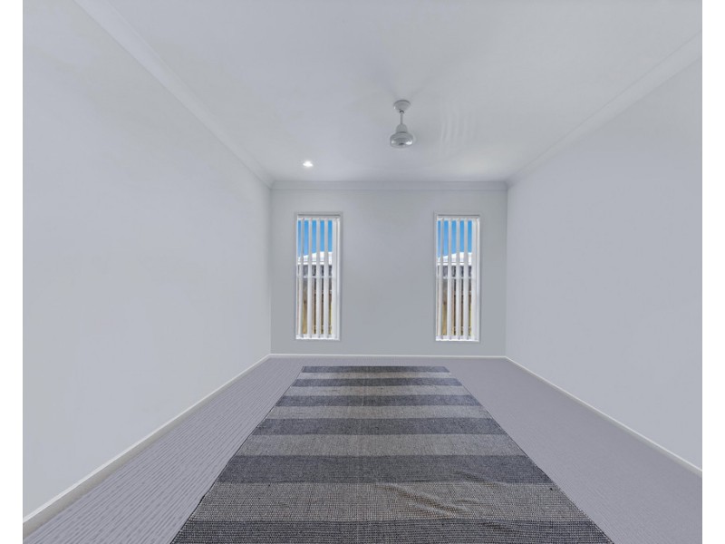 15 Spyglass Road, Cannonvale QLD 4802