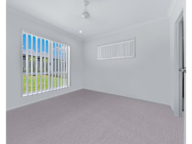 15 Spyglass Road, Cannonvale QLD 4802