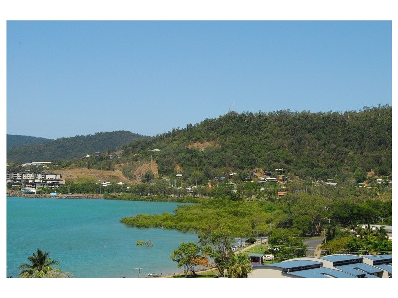 5 Stewart Drive, Cannonvale QLD 4802