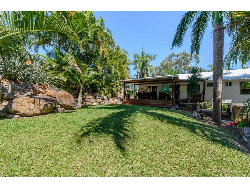 9 Sandpiper Crescent, Jubilee Pocket QLD 4802