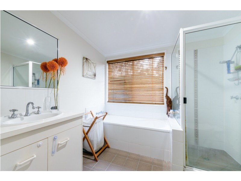 9 Sandpiper Crescent, Jubilee Pocket QLD 4802